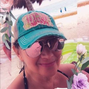 Meet your Posher, Charlene